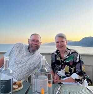 Meet your Posher, Ona